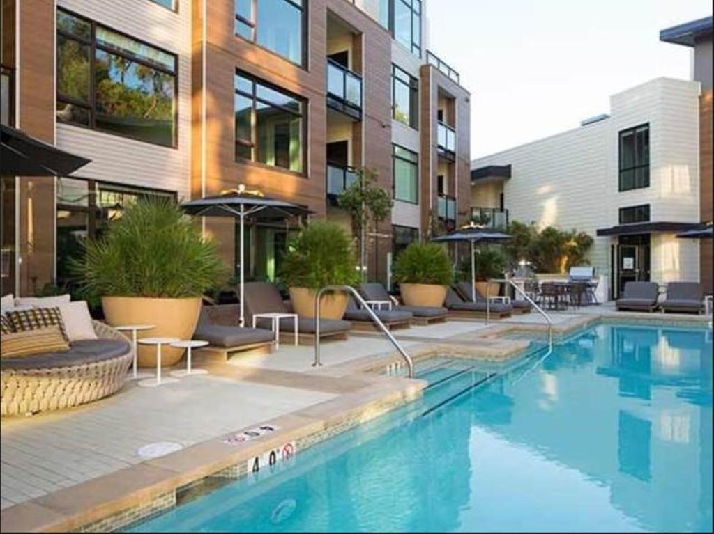 Global Luxury Suites At Downtown Mountain View Exterior foto